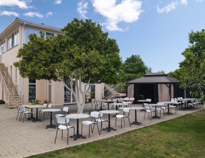 Рестораны и бары - Отель Family Resort Bambora / Фэмили Резорт Бамбора Лыхны